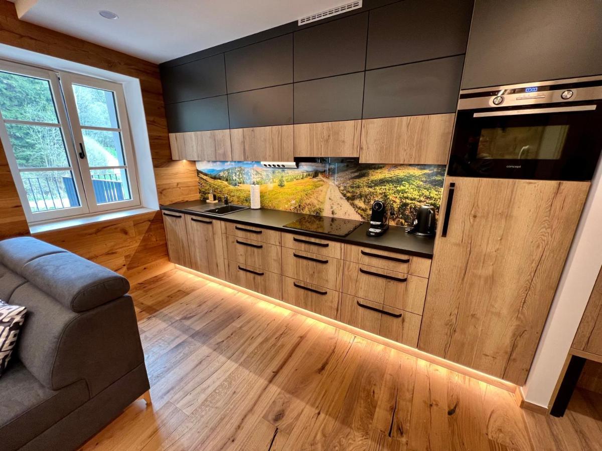 Apartmany Barth Holiday - Rezidence Maj Pec pod Snezkou Exteriör bild