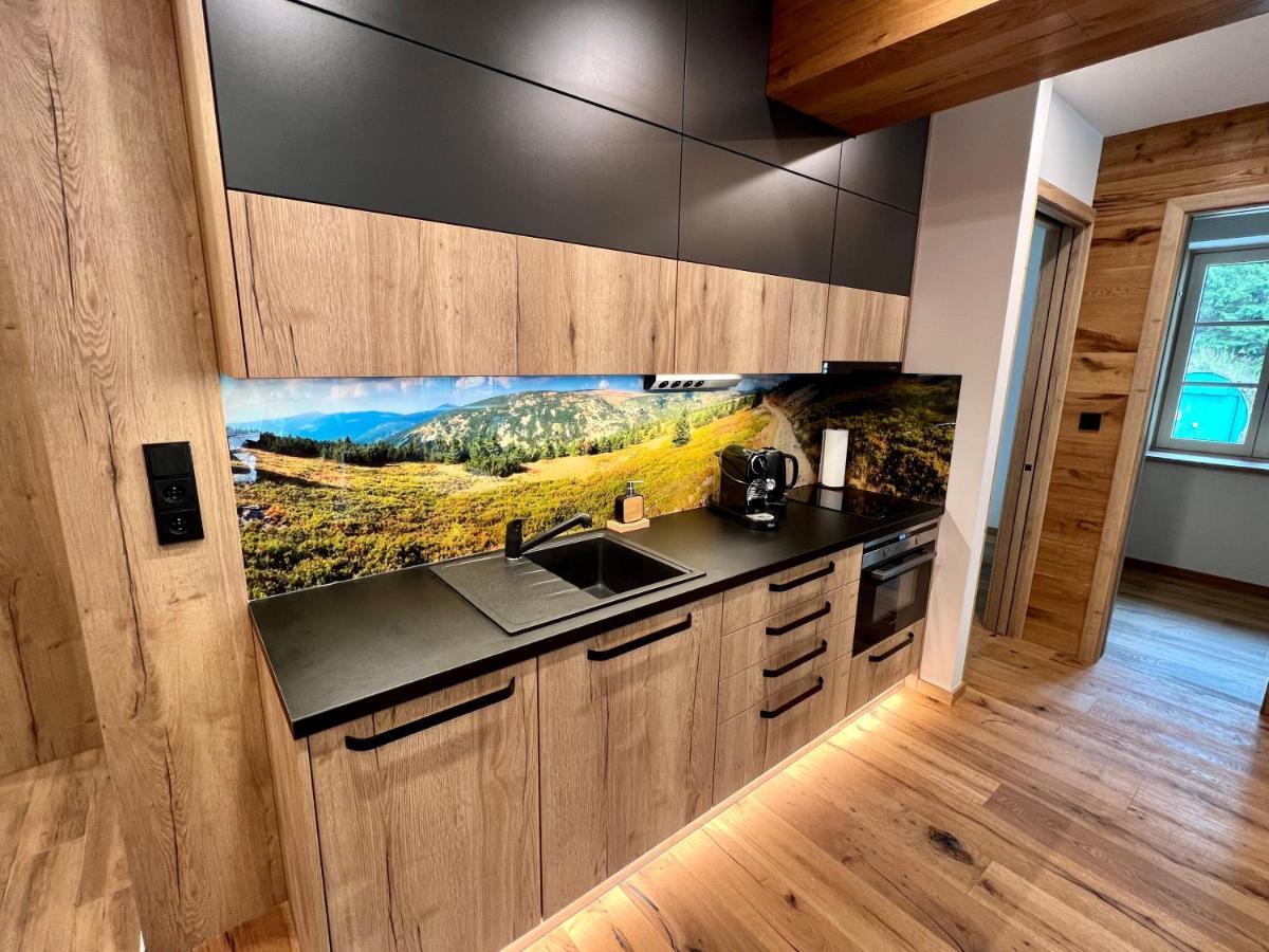 Apartmany Barth Holiday - Rezidence Maj Pec pod Snezkou Exteriör bild