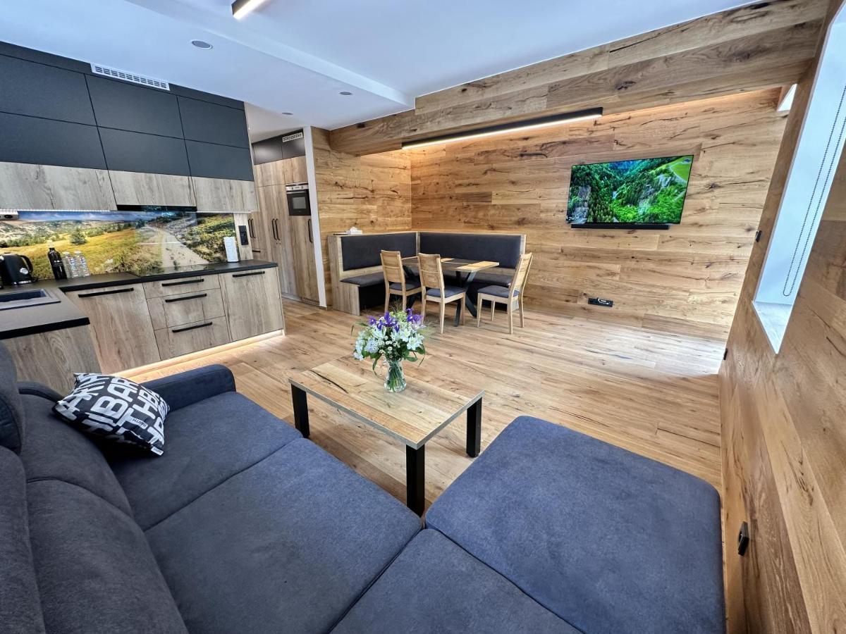 Apartmany Barth Holiday - Rezidence Maj Pec pod Snezkou Exteriör bild