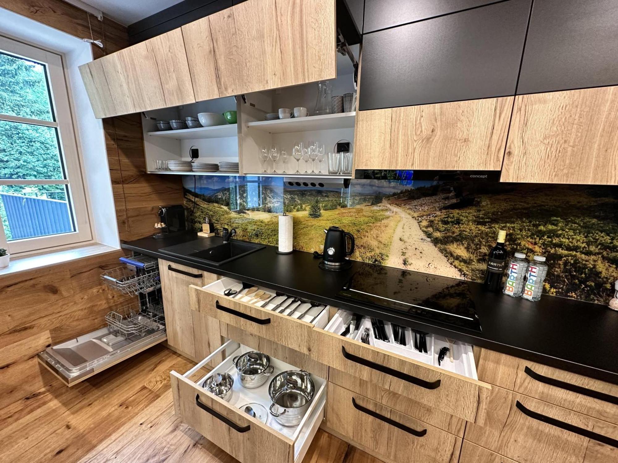 Apartmany Barth Holiday - Rezidence Maj Pec pod Snezkou Exteriör bild