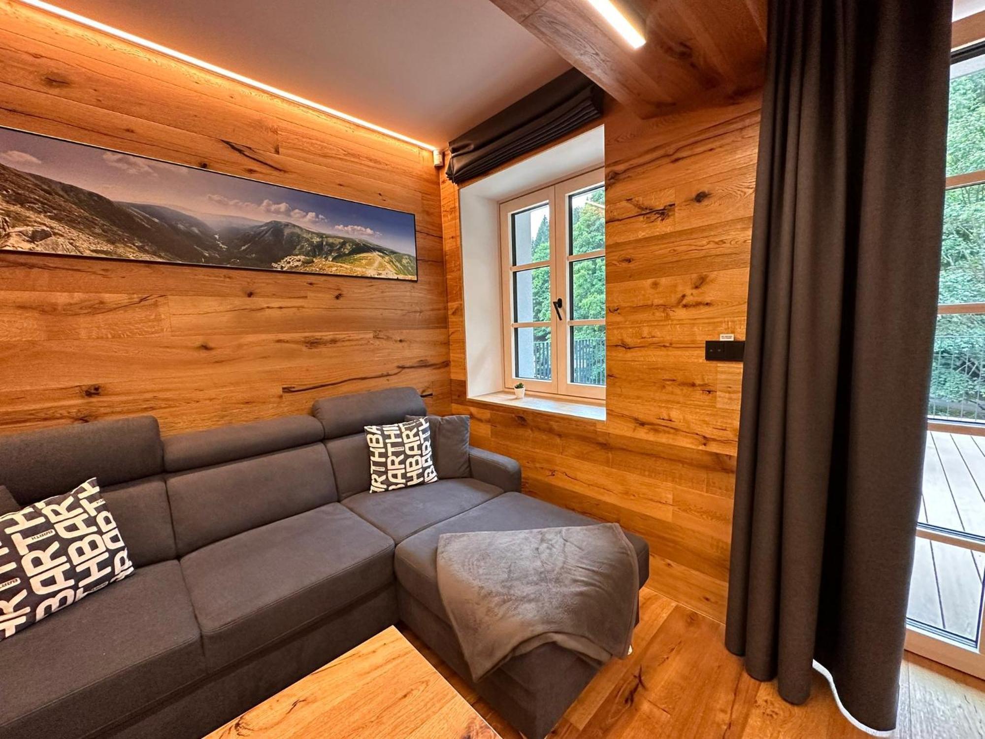 Apartmany Barth Holiday - Rezidence Maj Pec pod Snezkou Exteriör bild